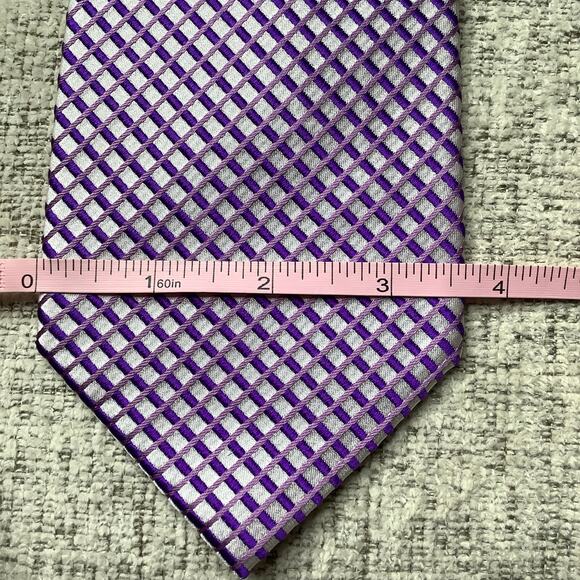 Geoffrey Beene Purple White Diamond Design Tie Silk - Picture 5 of 5